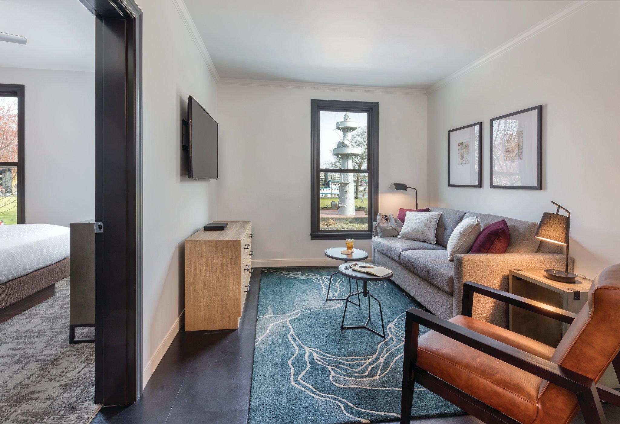 Worldmark Waterfront Park Resort Portland